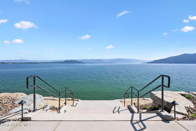 $3,190,000 | 802 Sandpoint Avenue, Unit 8201, Sandpoint, ID 83864