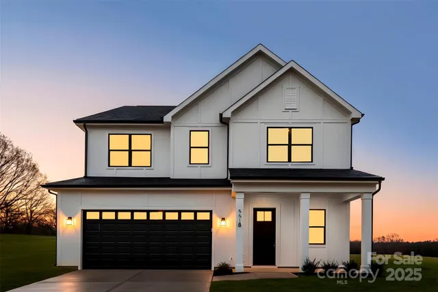 $650,000 | 551 Perry Road, Troutman, NC 28166