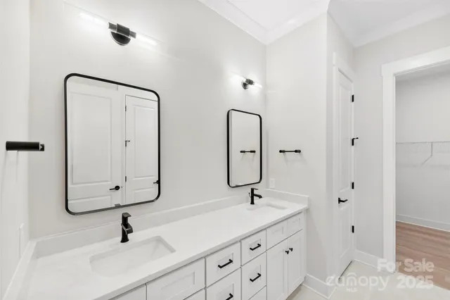 $650,000 | 551 Perry Road, Troutman, NC 28166