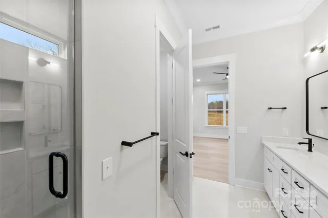 $650,000 | 551 Perry Road, Troutman, NC 28166