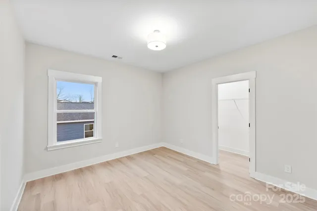 $650,000 | 551 Perry Road, Troutman, NC 28166