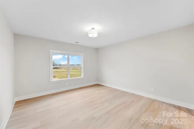 $650,000 | 551 Perry Road, Troutman, NC 28166