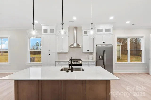 $650,000 | 551 Perry Road, Troutman, NC 28166