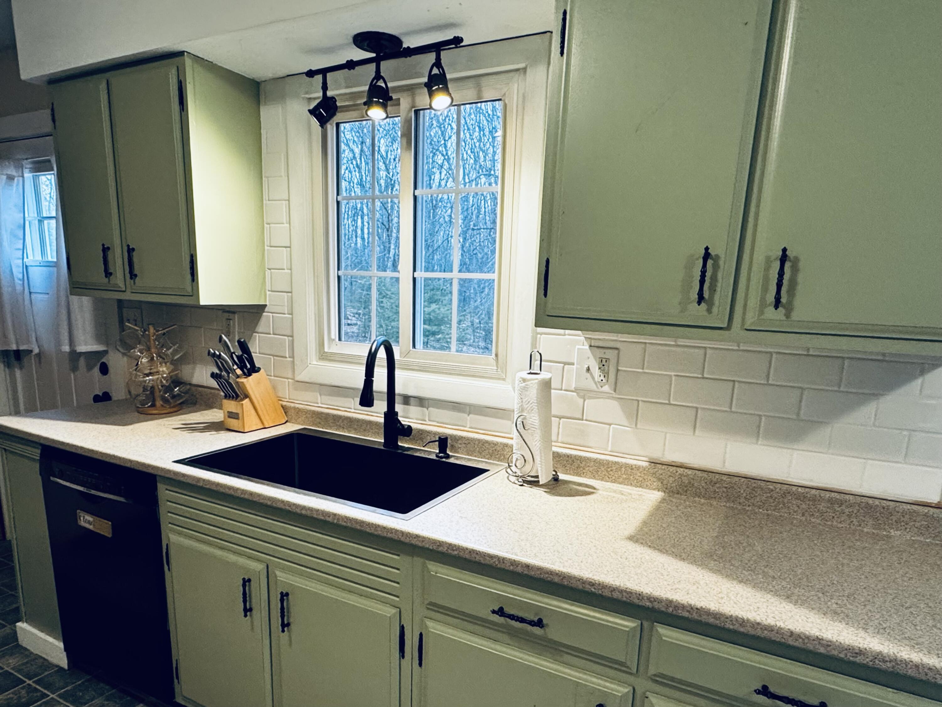 724 Millvale Road Bucksport, ME 04416 - Photo 11 of 46 Kitchen