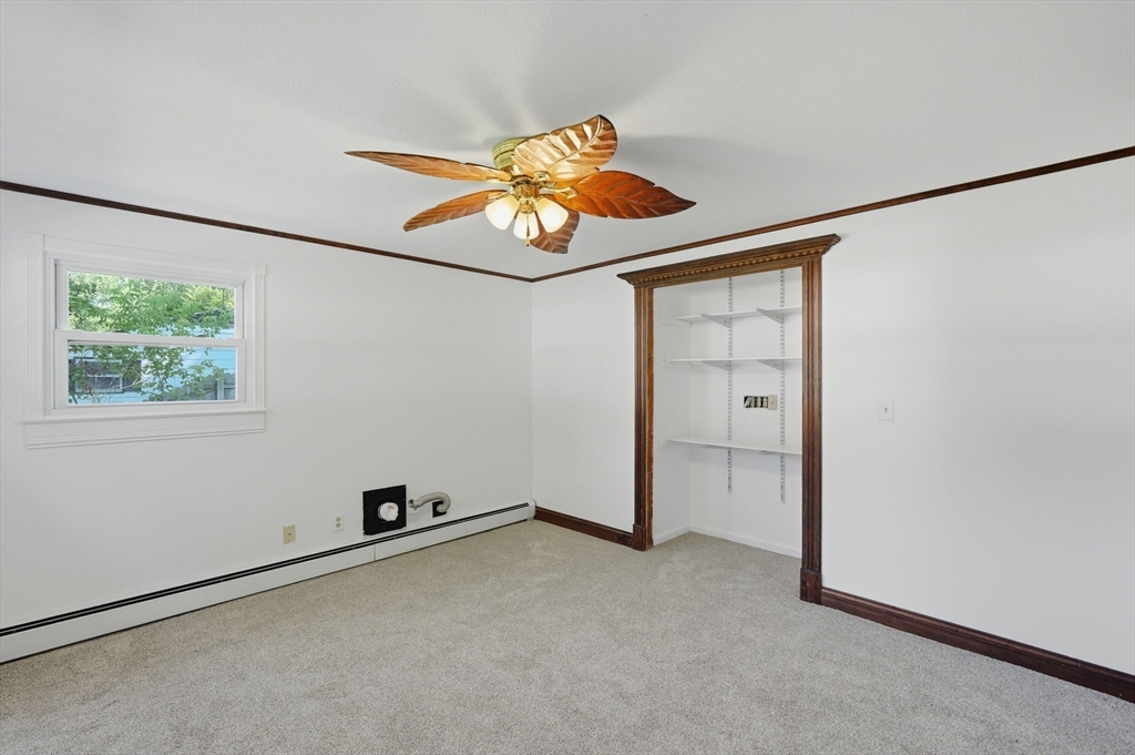 251 Shady Brook Lane Springfield, MA 01118 - Photo 12 of 32