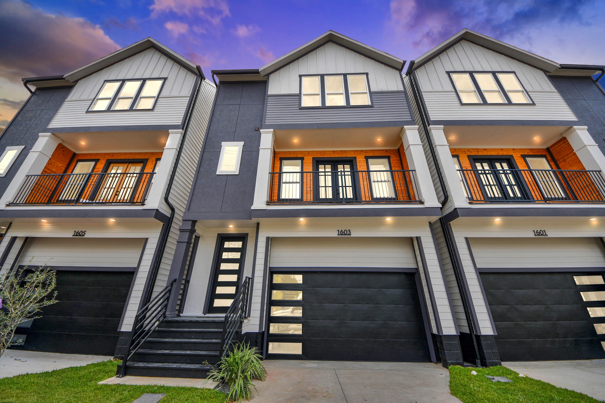 1601 Sylvester Road Houston, TX 77009 - Photo 1 of 13