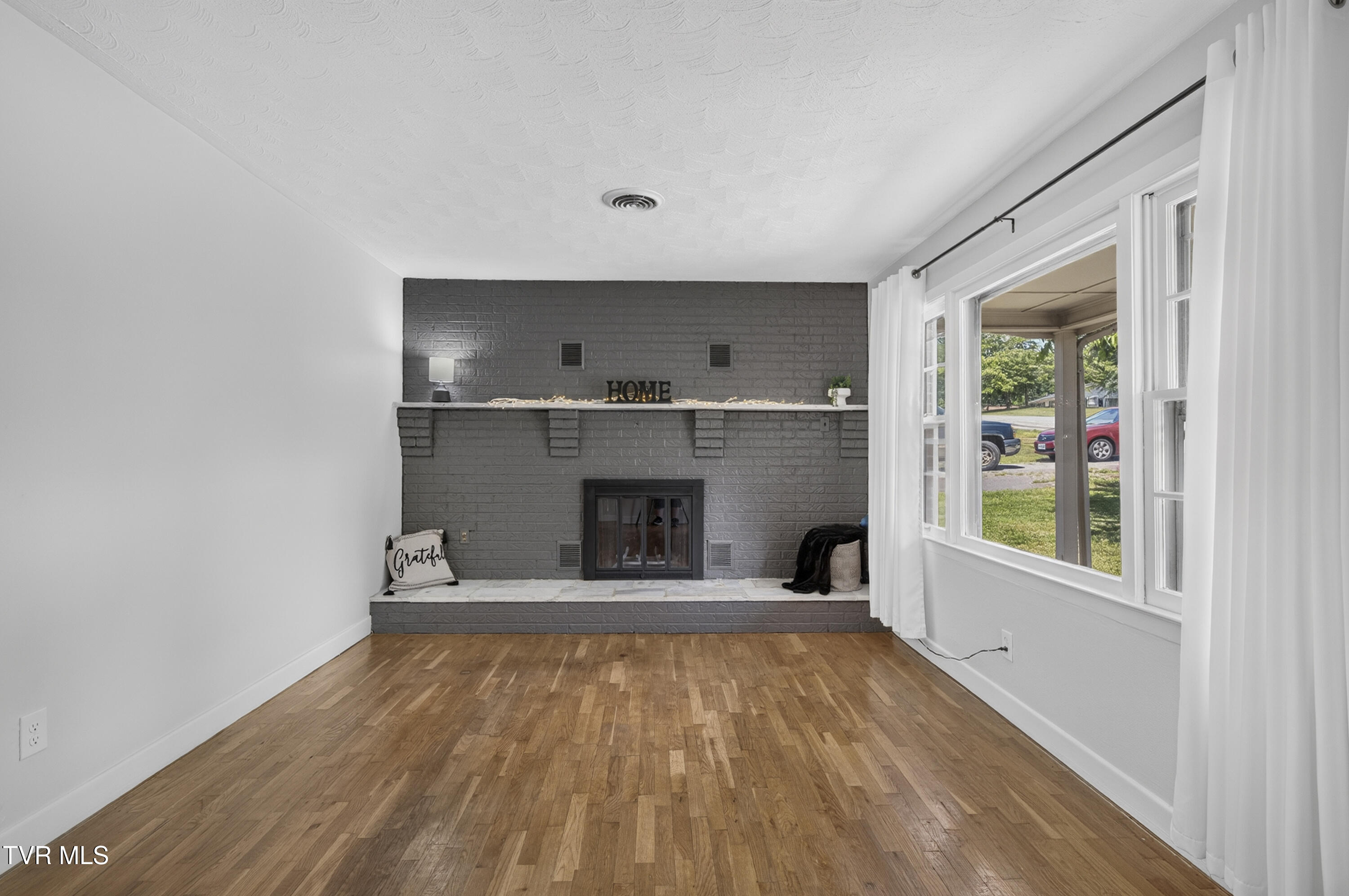 302 Seminole Road Bristol, VA 24201 - Photo 15 of 50 302-Seminole-Rd-11