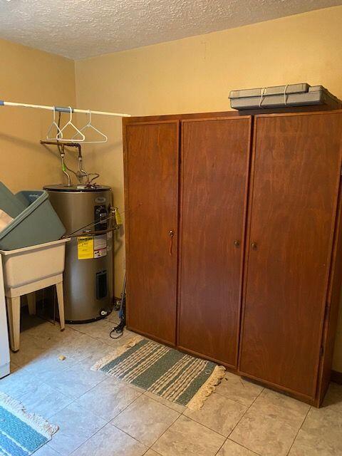 5545 Skeens Ridge Road Big Stone Gap, VA 24219 - Photo 14 of 20 laundry