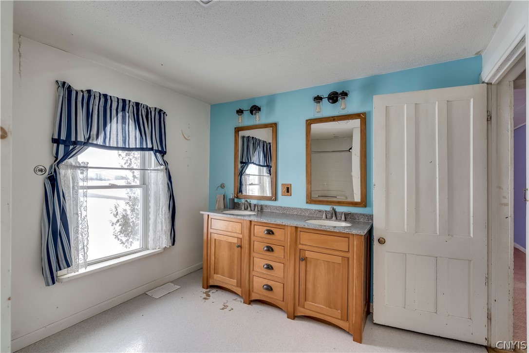 3821 Rector Road Martinsburg, NY 13367 - Photo 36 of 41