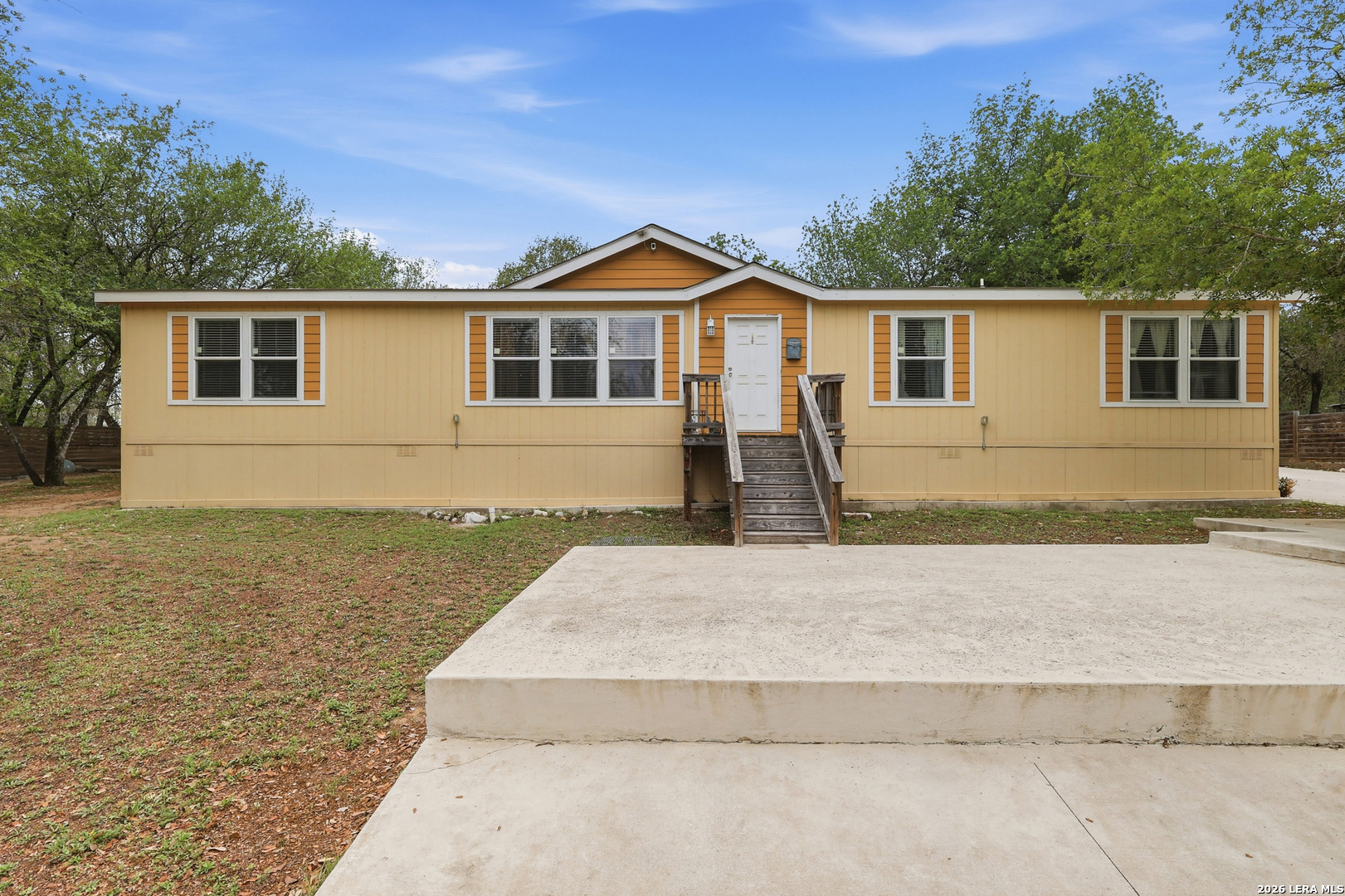 24231 Post Oak View San Antonio, TX 78264 - Photo 2 of 34
