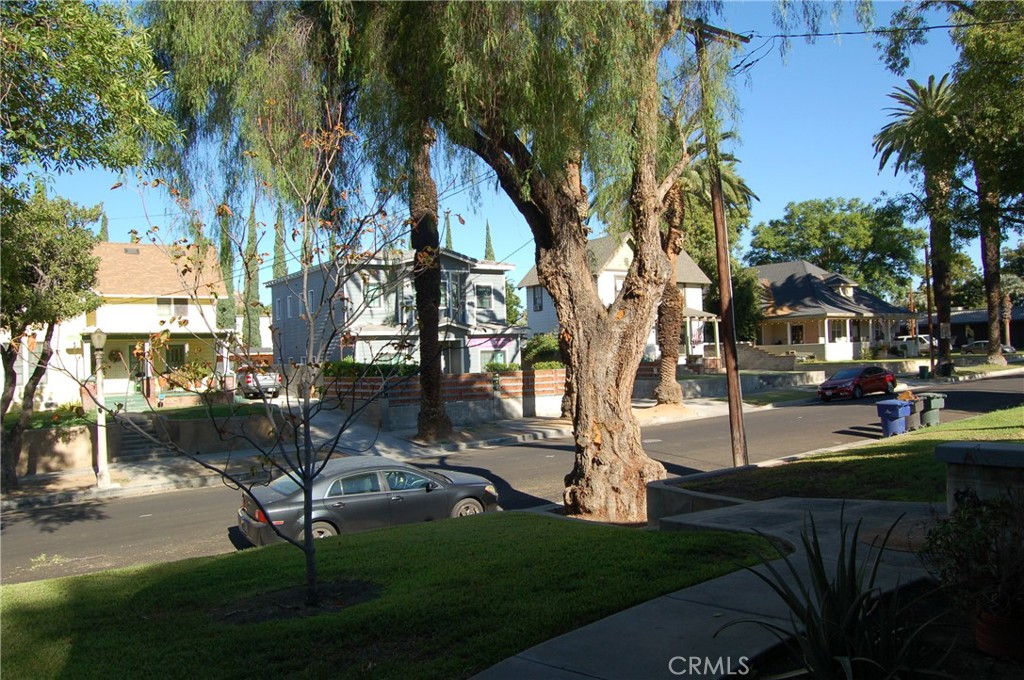 4162 Chestnut Street Riverside, CA 92501 - Photo 33 of 33 AREA IS GREAT
