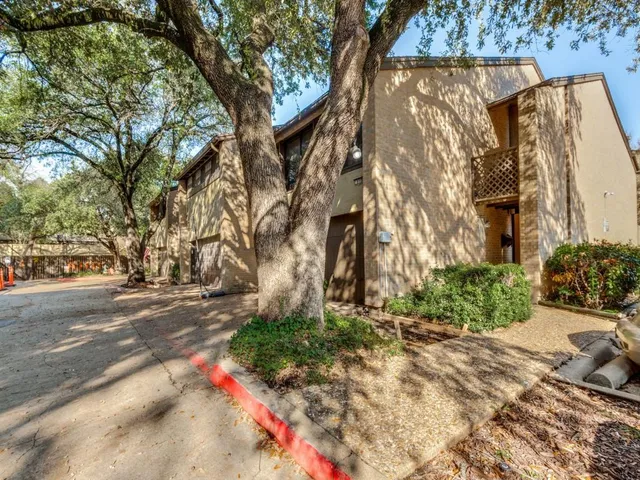 $2,300 | 1800 Navajo Place, Irving, TX 75061