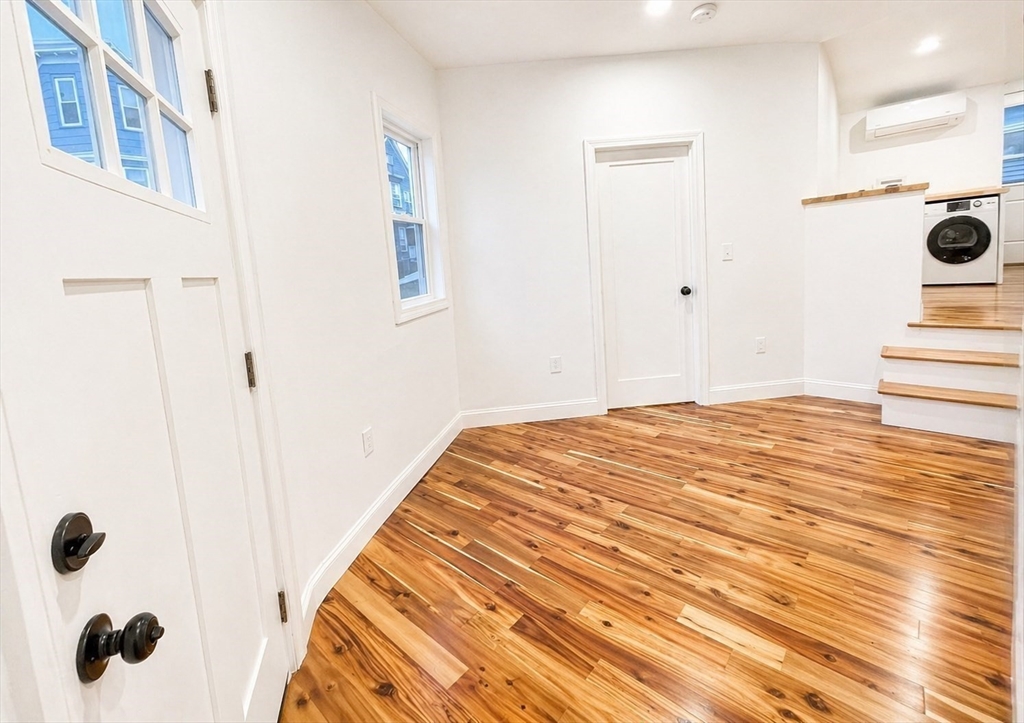 303 Carter Street, Unit 1 Chelsea, MA 02150 - Photo 5 of 7