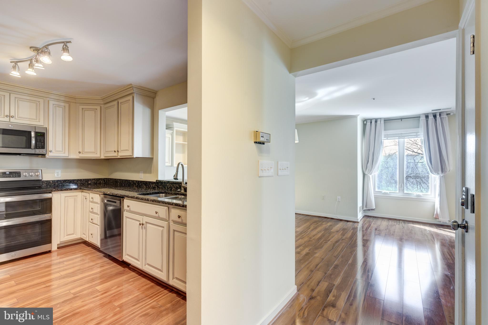 345 Pleasanton Road, Unit A23 Westminster, MD 21157 - Photo 8 of 29 Gallery Image 8