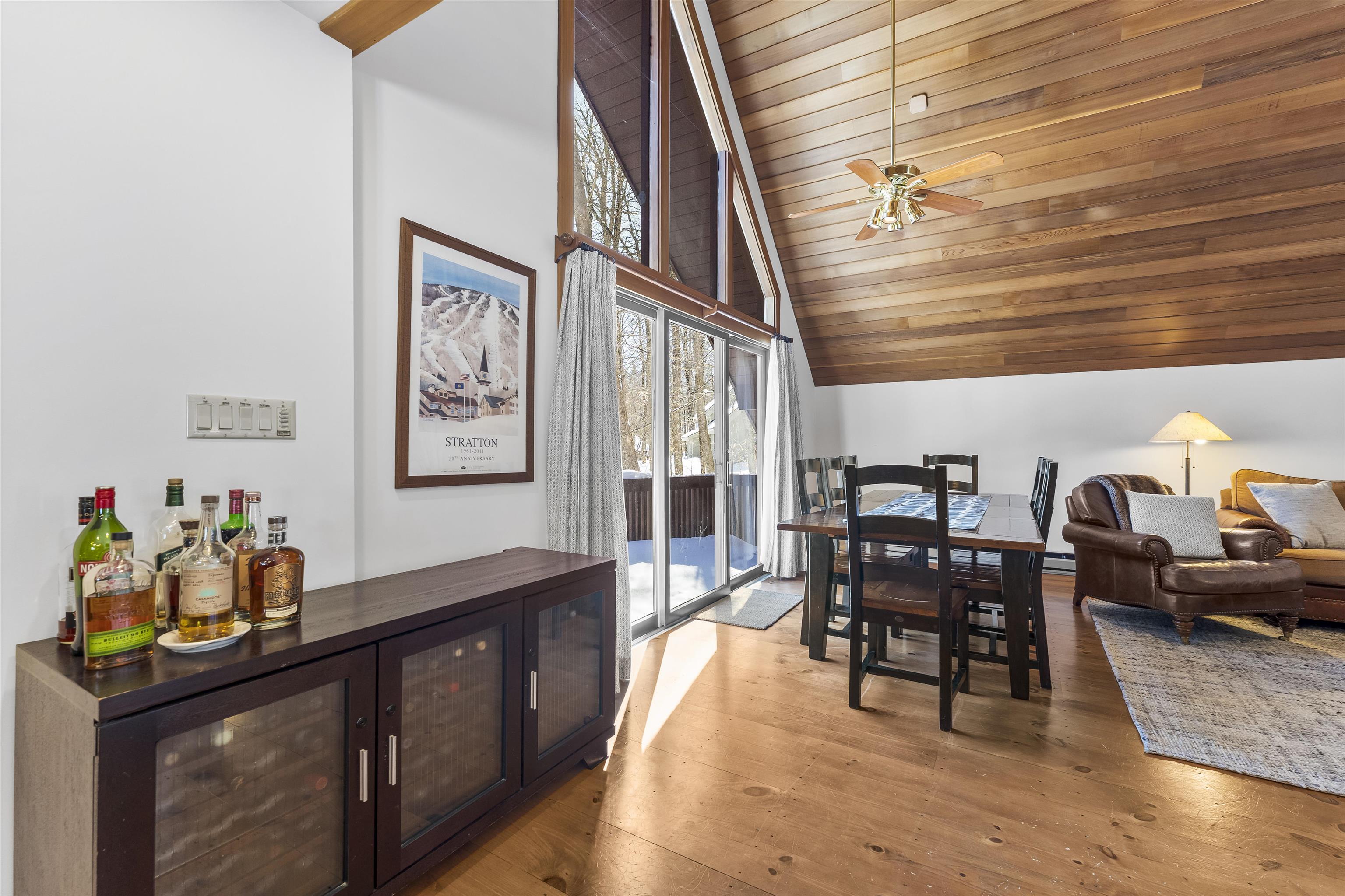 11 Roundtree Road Winhall, VT 05340 - Photo 13 of 43