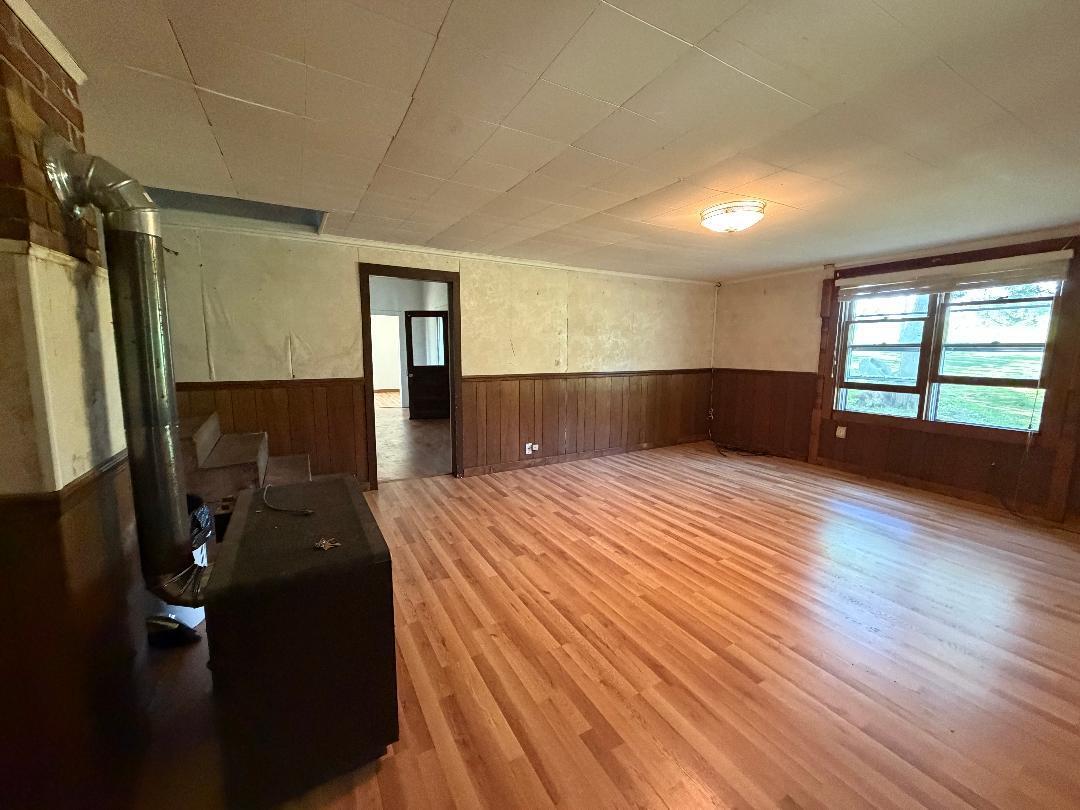 5401 Dandelion Road Hartville, MO 65667 - Photo 4 of 17 Living Room