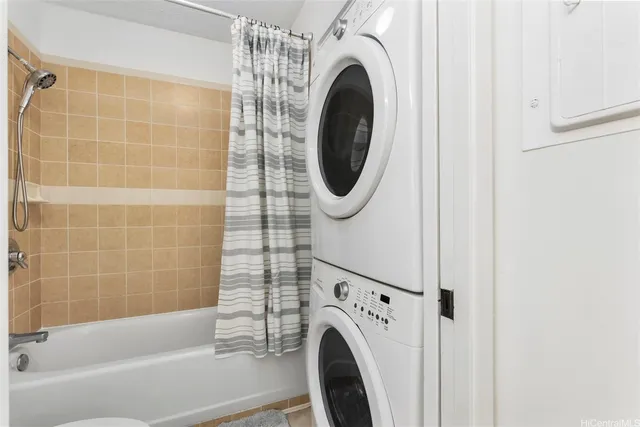 $415,000 | 1201 Wilder Avenue, Unit 2404, Honolulu, HI 96822