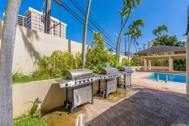 $415,000 | 1201 Wilder Avenue, Unit 2404, Honolulu, HI 96822