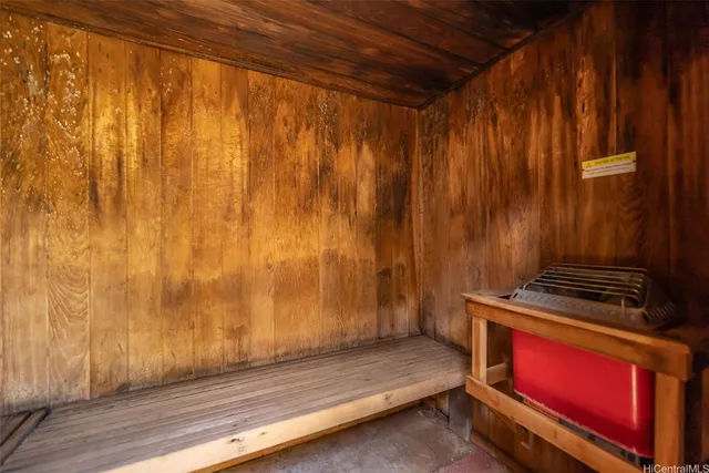 $415,000 | 1201 Wilder Avenue, Unit 2404, Honolulu, HI 96822