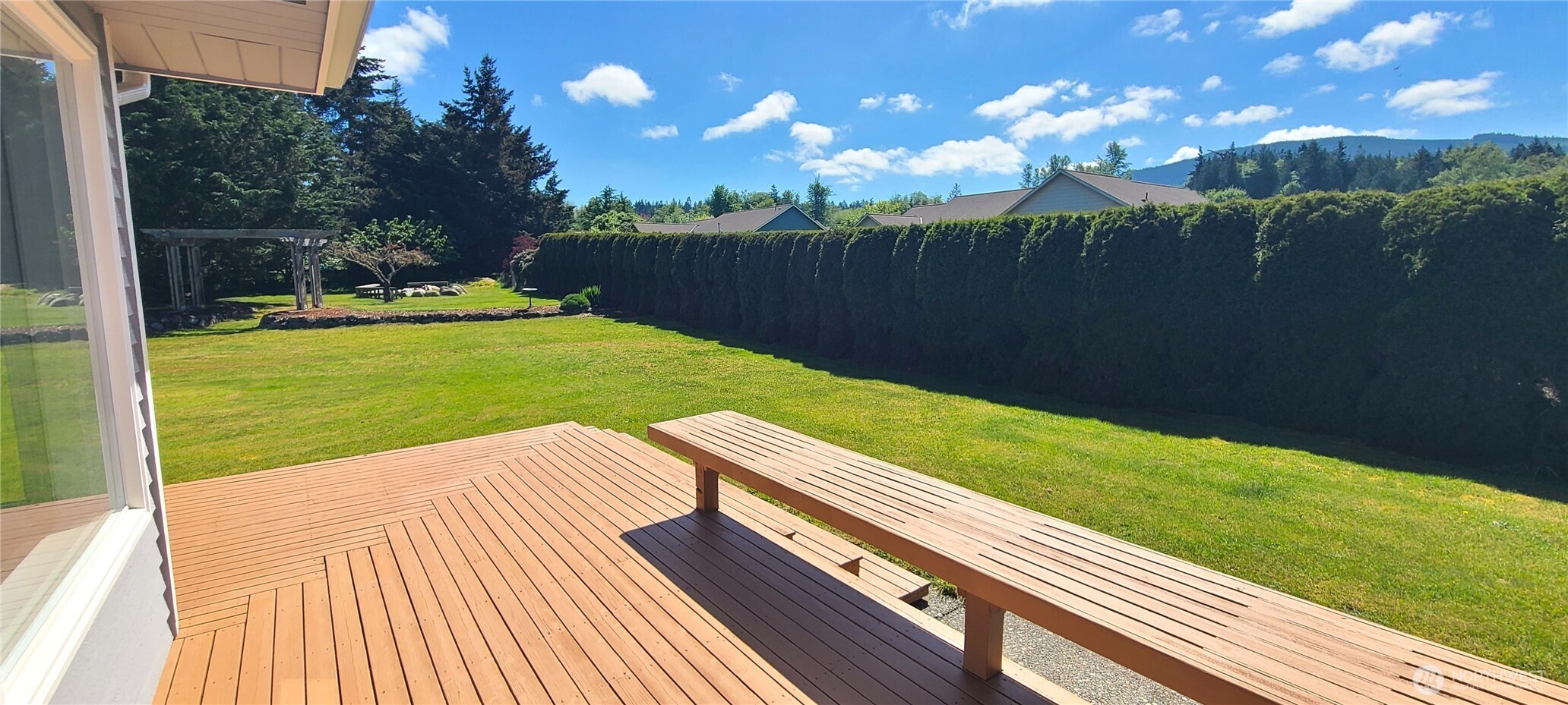 303 Falcon Road Sequim, WA 98382 - Photo 11 of 39