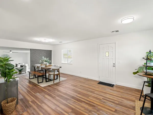 $499,999 | 4785 East Washington Avenue, Fresno, CA 93702