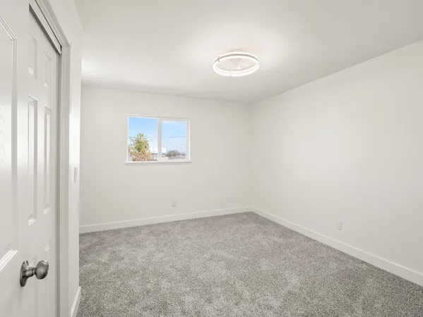 $499,999 | 4785 East Washington Avenue, Fresno, CA 93702