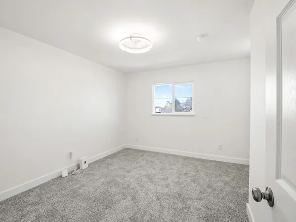 $499,999 | 4785 East Washington Avenue, Fresno, CA 93702