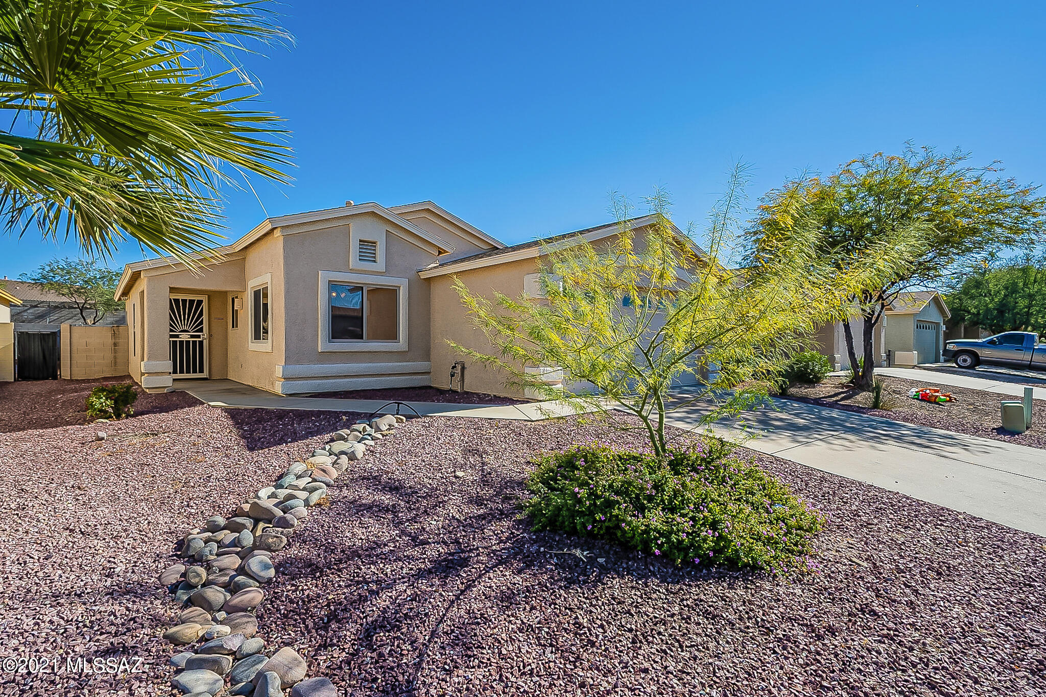 8321 South Bainbridge Road Tucson, AZ 85747 - Photo 1 of 35 Gallery Image 1