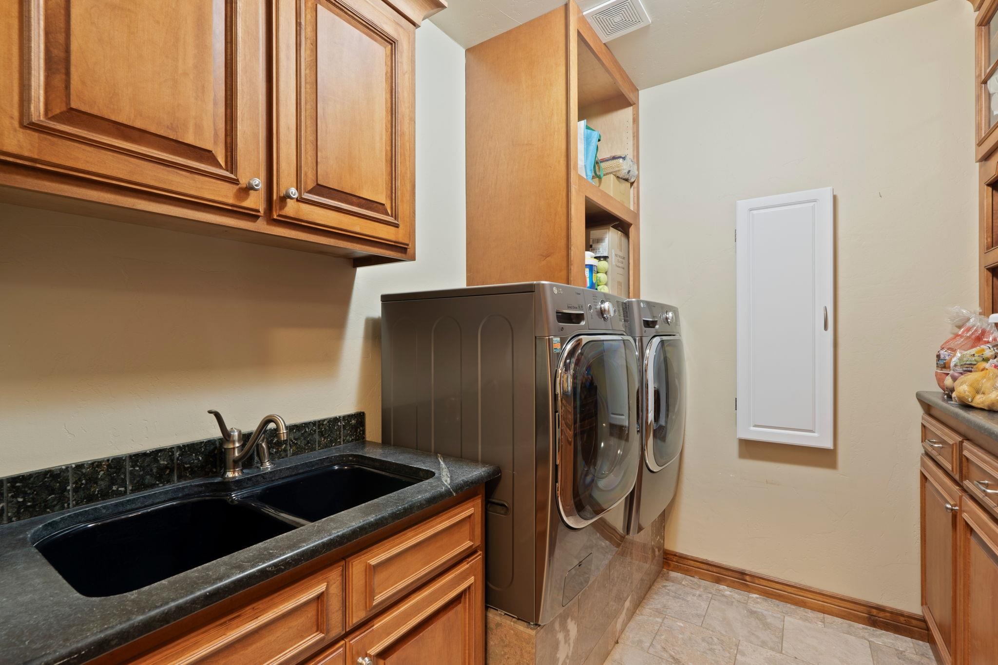7526 North Cedar Road Spokane, WA 99208 - Photo 28 of 49 Gallery Image 28