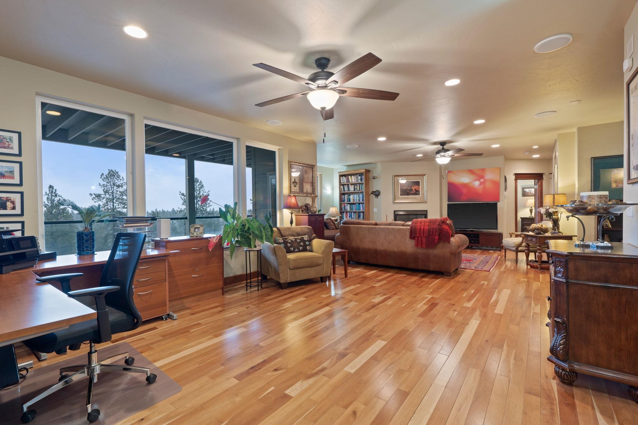 7526 North Cedar Road Spokane, WA 99208 - Photo 31 of 49 Gallery Image 31