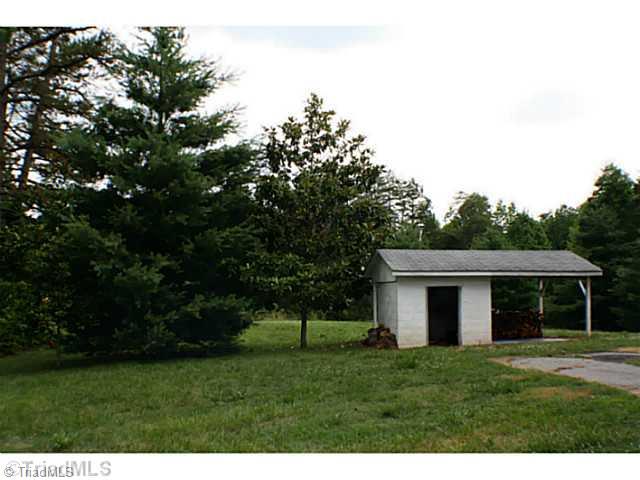 1948 Helmstetler Road Lexington, NC 27295 - Photo 14 of 16 Outbuilding.