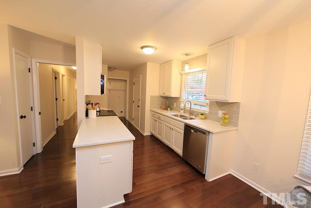 3740 West Lake Road Apex, NC 27539 - Photo 5 of 14 Gallery Image 5