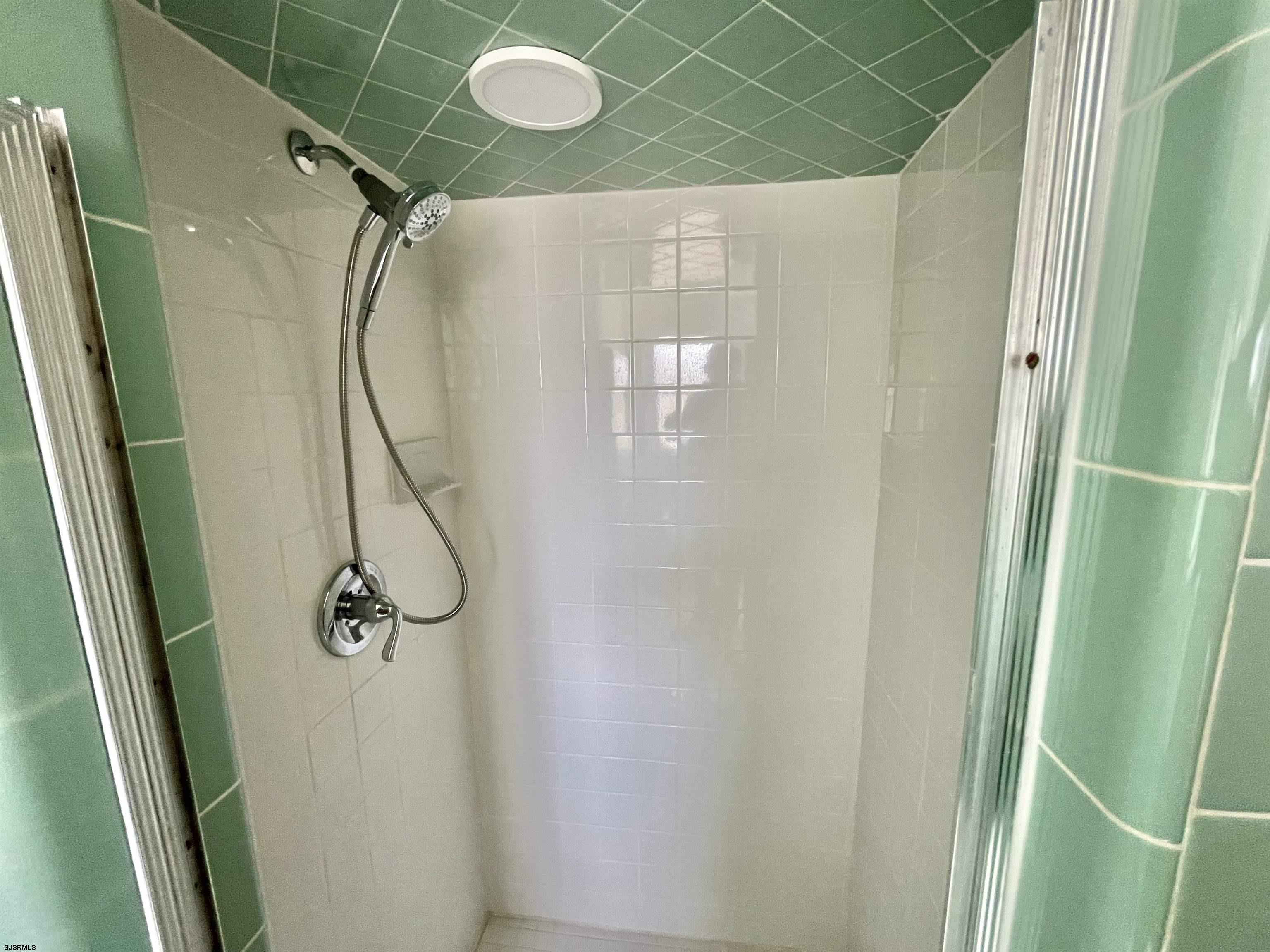 3103 Cedar Bridge Road Northfield, NJ 08225 - Photo 15 of 22 Gallery Image 15