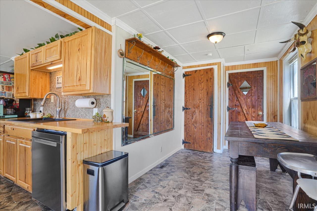 5800 North St Road Boonville, IN 47601 - Photo 8 of 27