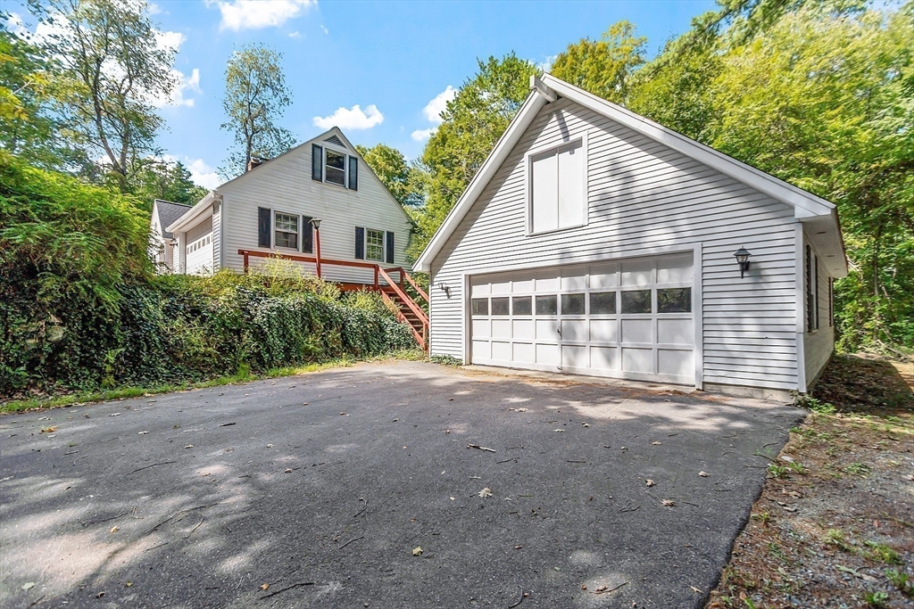 1178 Northfield Road Lunenburg, MA 01462 - Photo 12 of 40