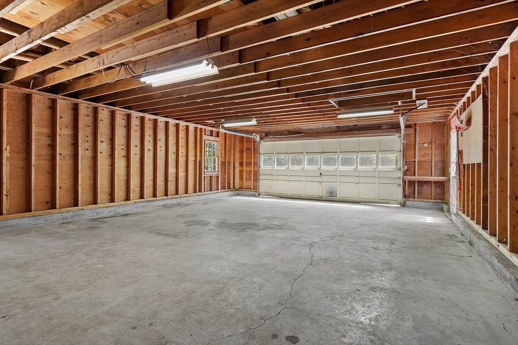 1178 Northfield Road Lunenburg, MA 01462 - Photo 13 of 40