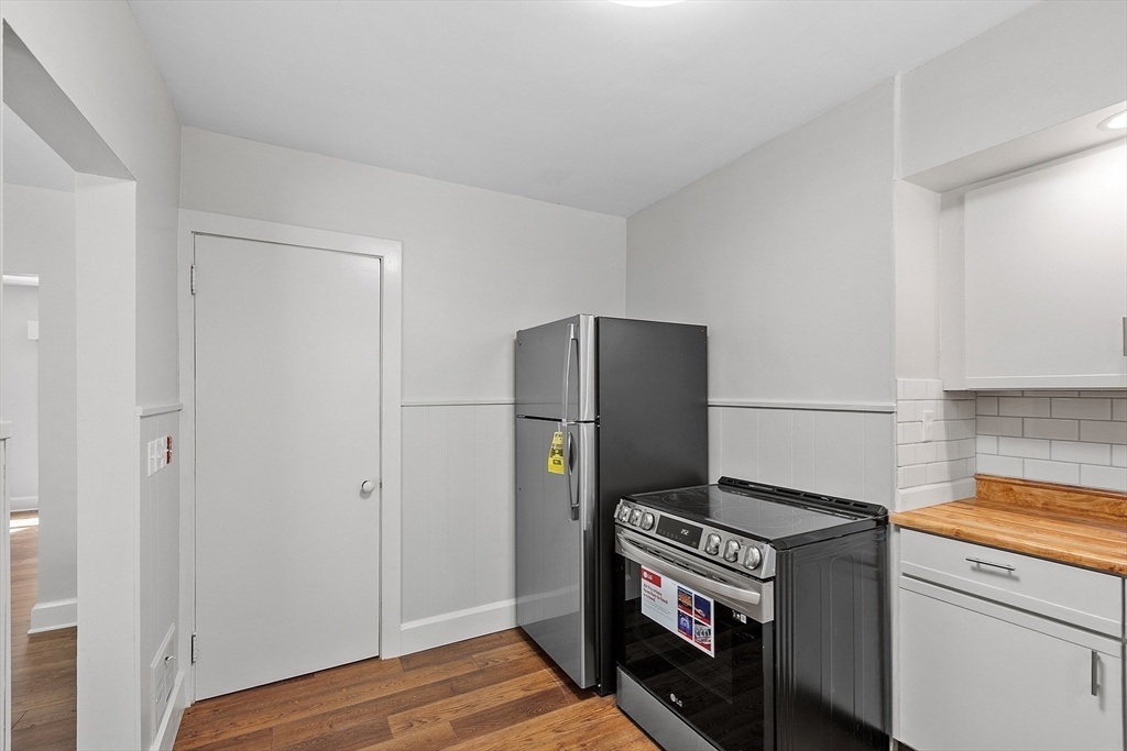 1178 Northfield Road Lunenburg, MA 01462 - Photo 18 of 40