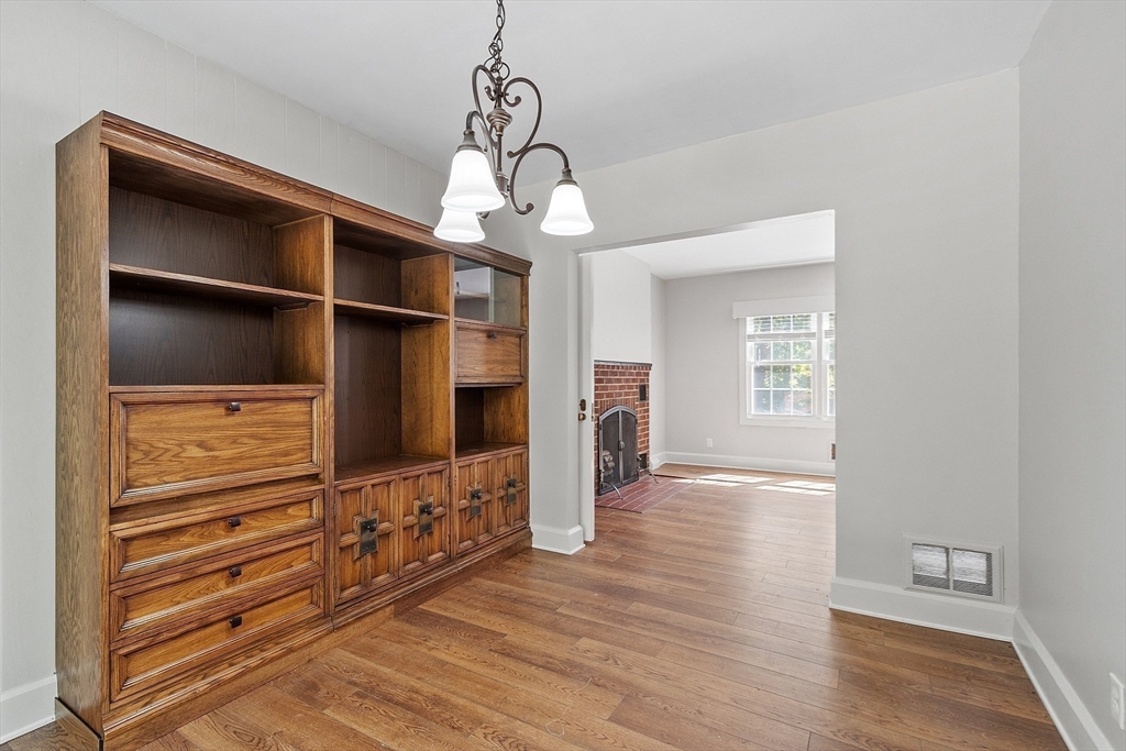 1178 Northfield Road Lunenburg, MA 01462 - Photo 19 of 40