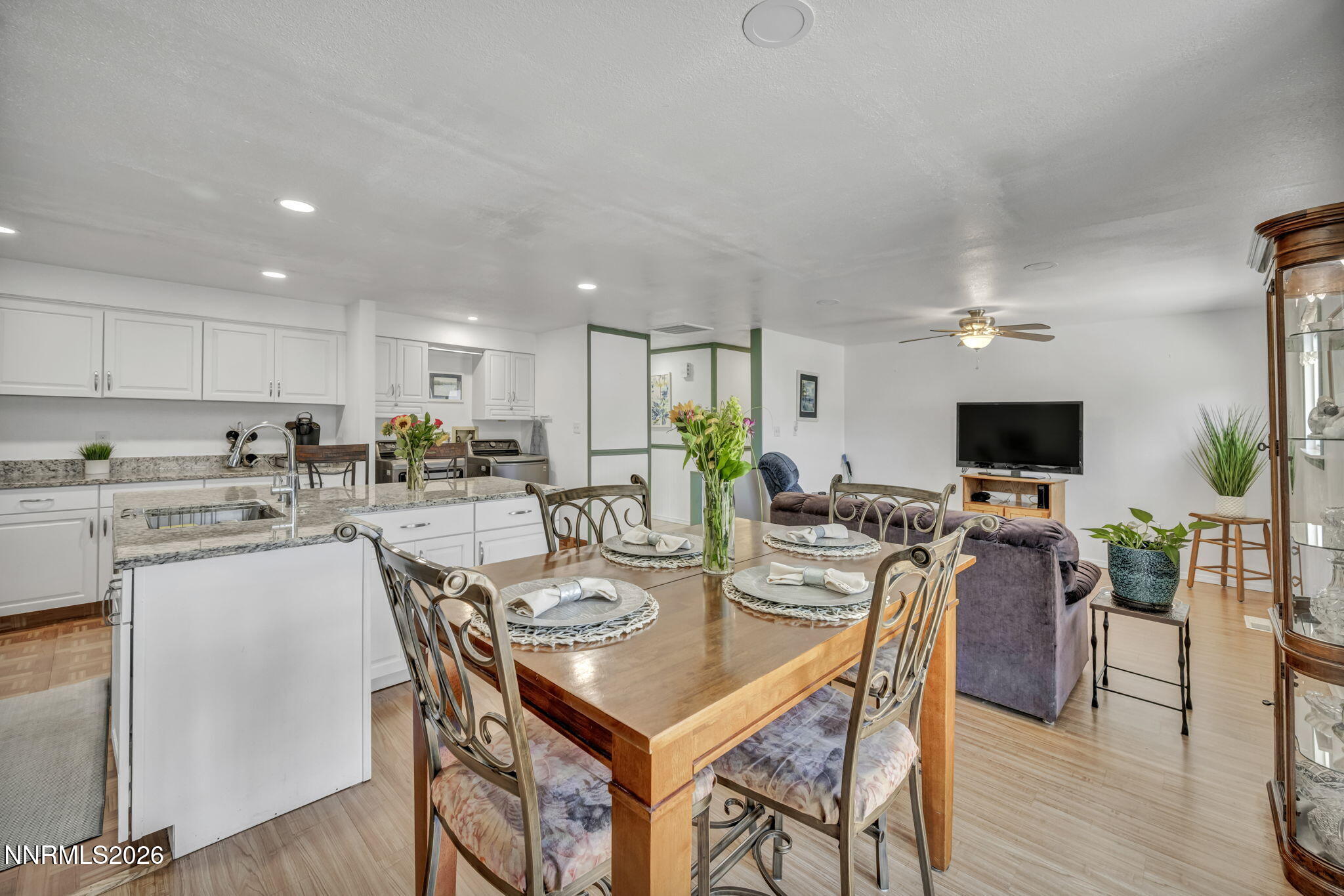 2705 Valley View Drive Reno, NV 89506 - Photo 28 of 73 60-web-or-mls-2705-valley-view-dr