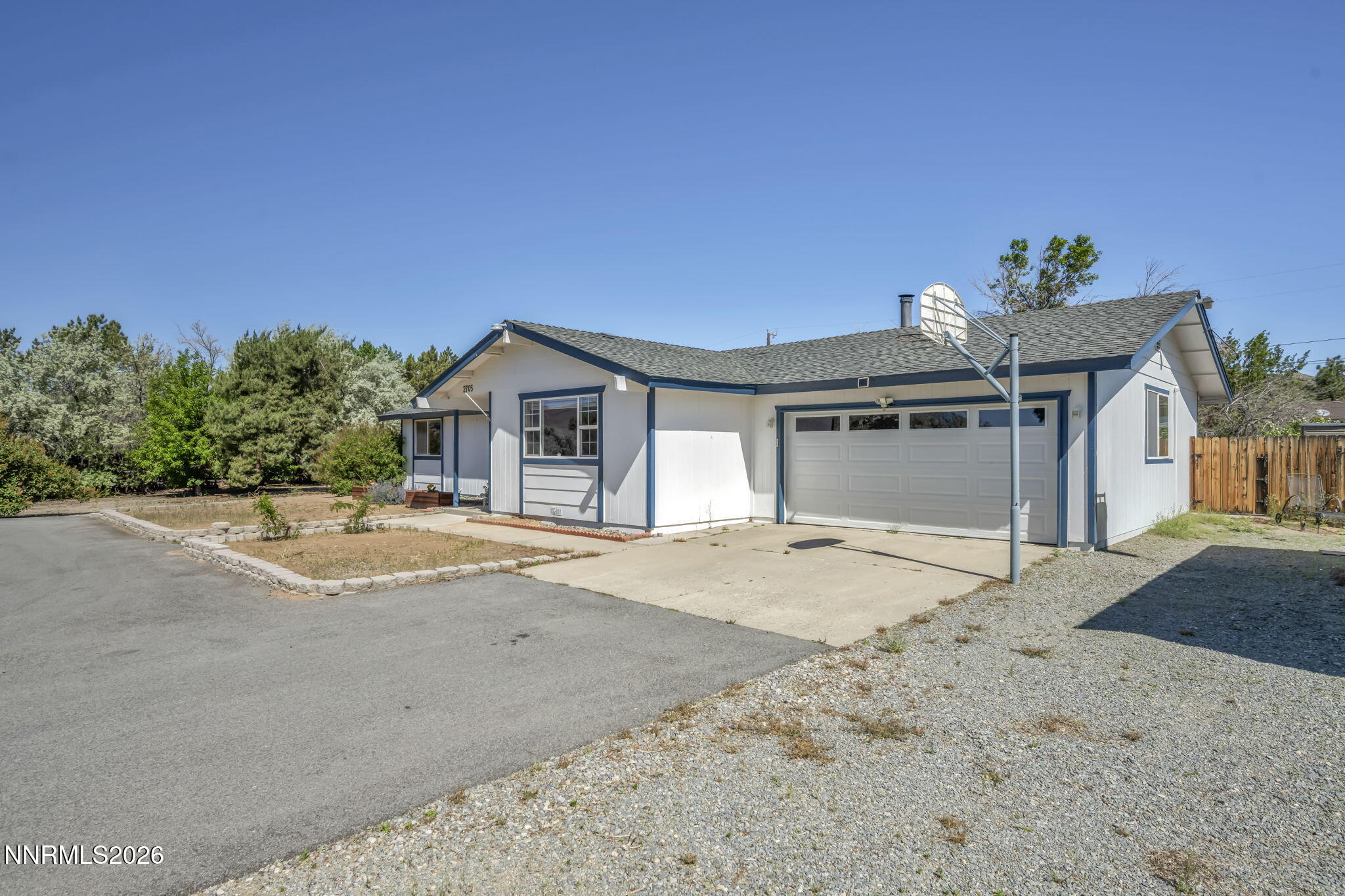 2705 Valley View Drive Reno, NV 89506 - Photo 4 of 73 6-web-or-mls-2705-valley-view-dr