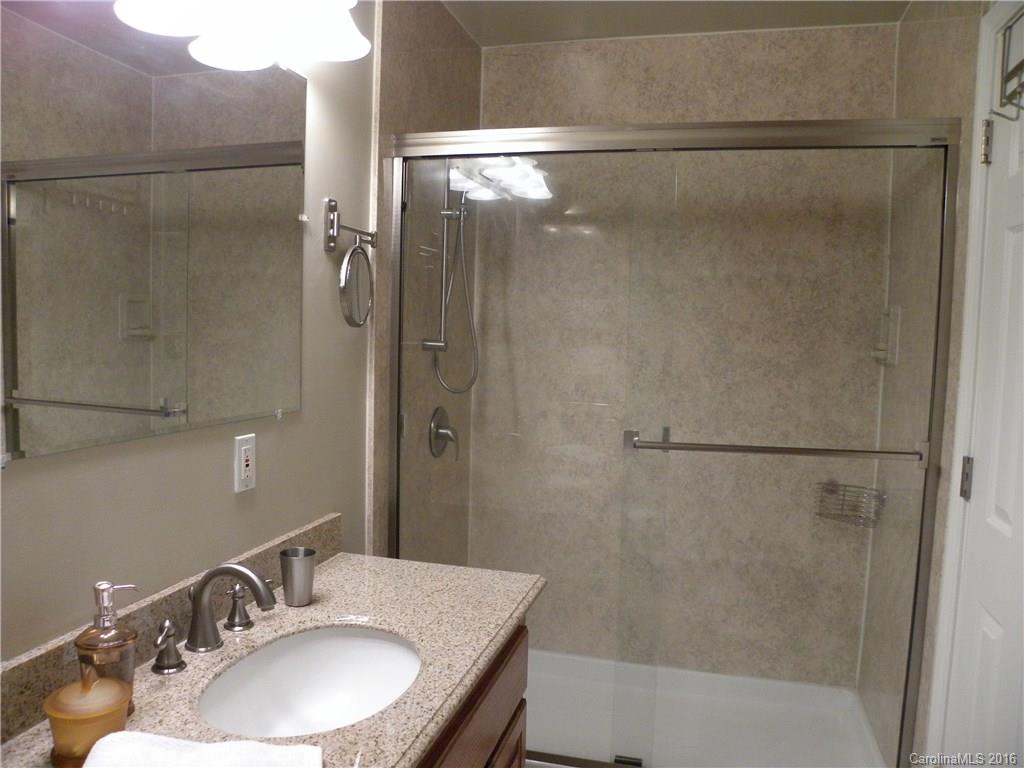 309 Quinn Road Clover, SC 29710 - Photo 13 of 18 Gallery Image 13