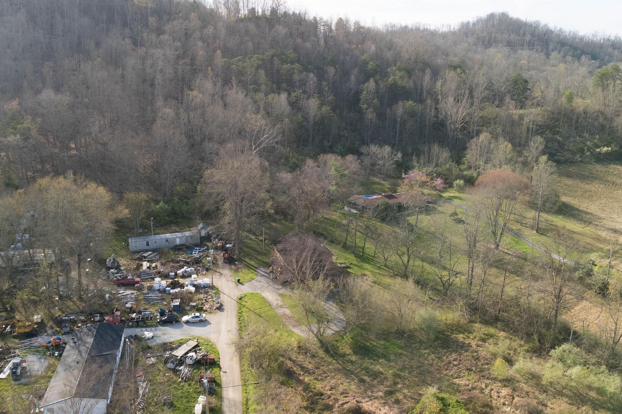 196 Twin Meadows Road Booneville, KY 41314 - Photo 40 of 49 DJI_20260325220951_0005_D