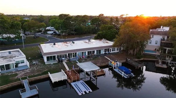 $175,000 | 595 Westwinds Drive, Palm Harbor, FL 34683