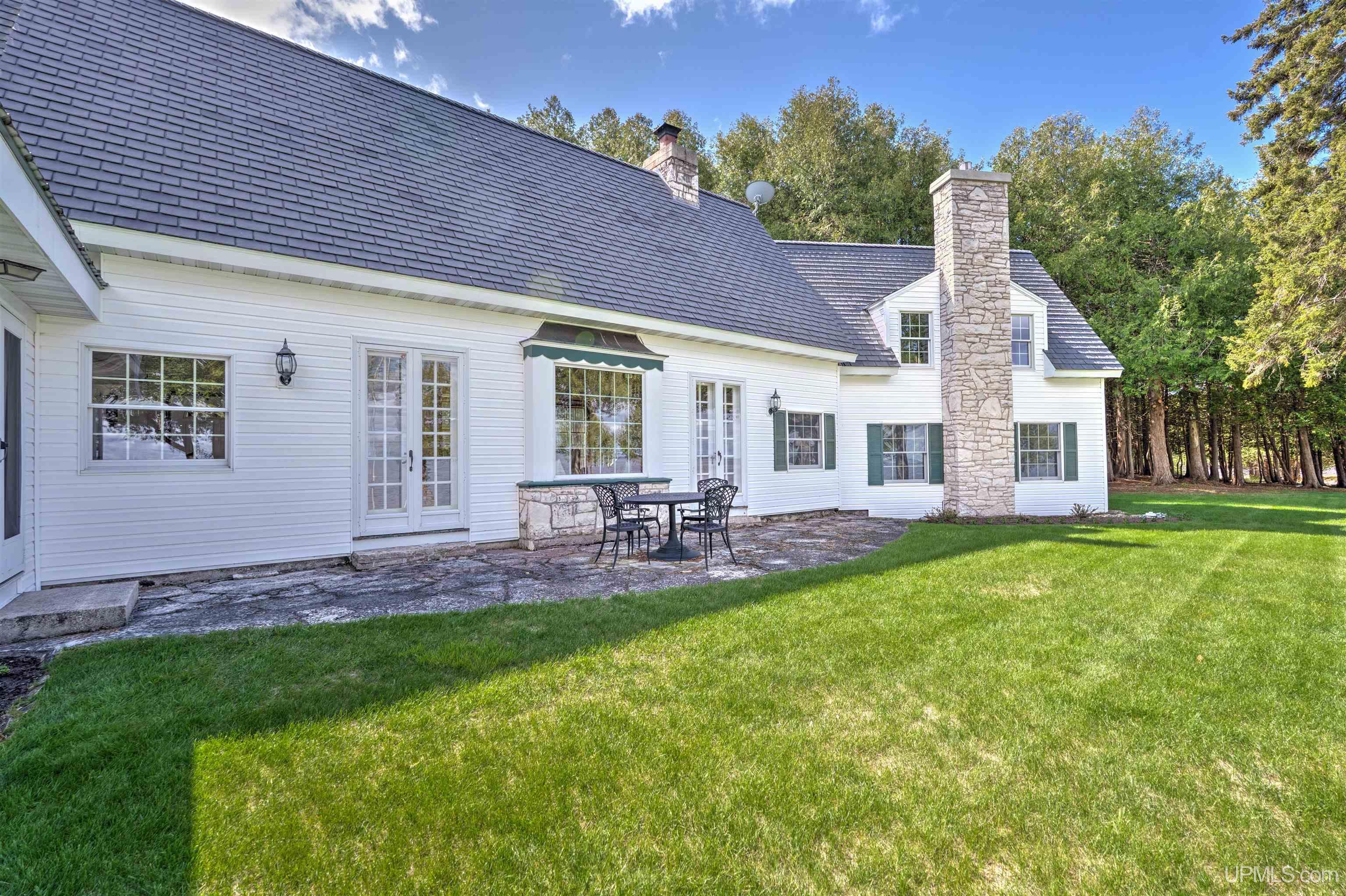 7975 25 Rd Garden Garden, MI 49835 - Photo 6 of 98