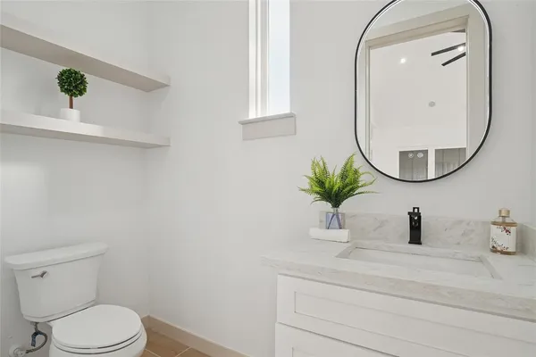 $480,000 | 1313 Kanakoa Drive, Tool, TX 75143