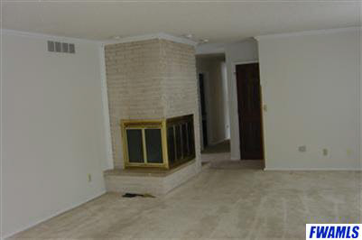 10344 Lower Huntington Road Roanoke, IN 46783 - Photo 5 of 13
