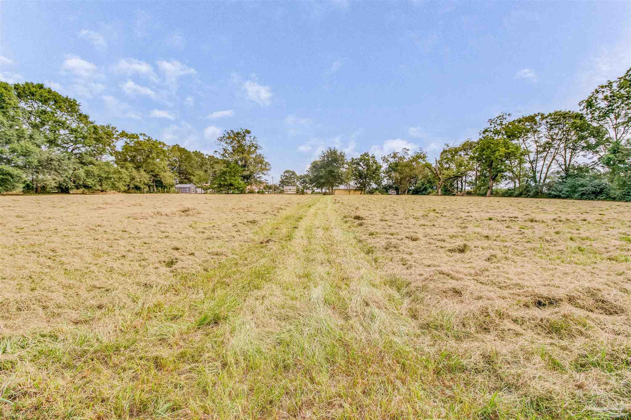 6101 Southridge Road Milton, FL 32570 - Photo 34 of 40 Gallery Image 34
