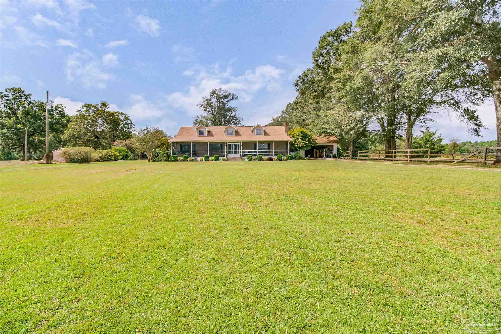 6101 Southridge Road Milton, FL 32570 - Photo 5 of 40 Gallery Image 5