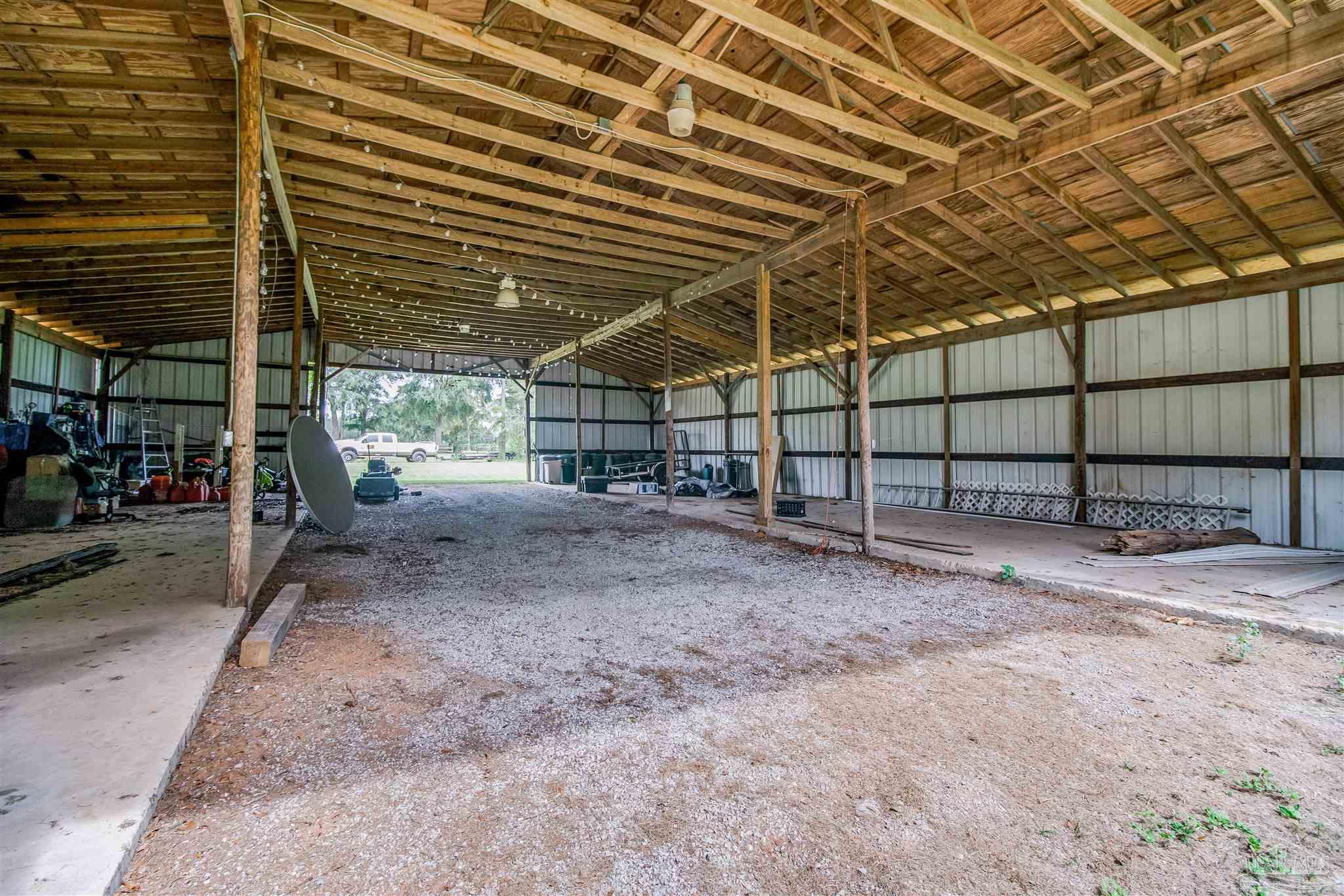 6101 Southridge Road Milton, FL 32570 - Photo 8 of 40 Gallery Image 8