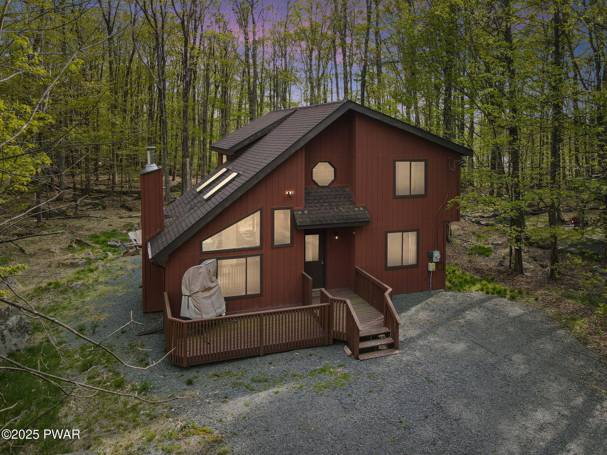 9 Roamingwood Road Lake Ariel, PA 18436 - Photo 1 of 43